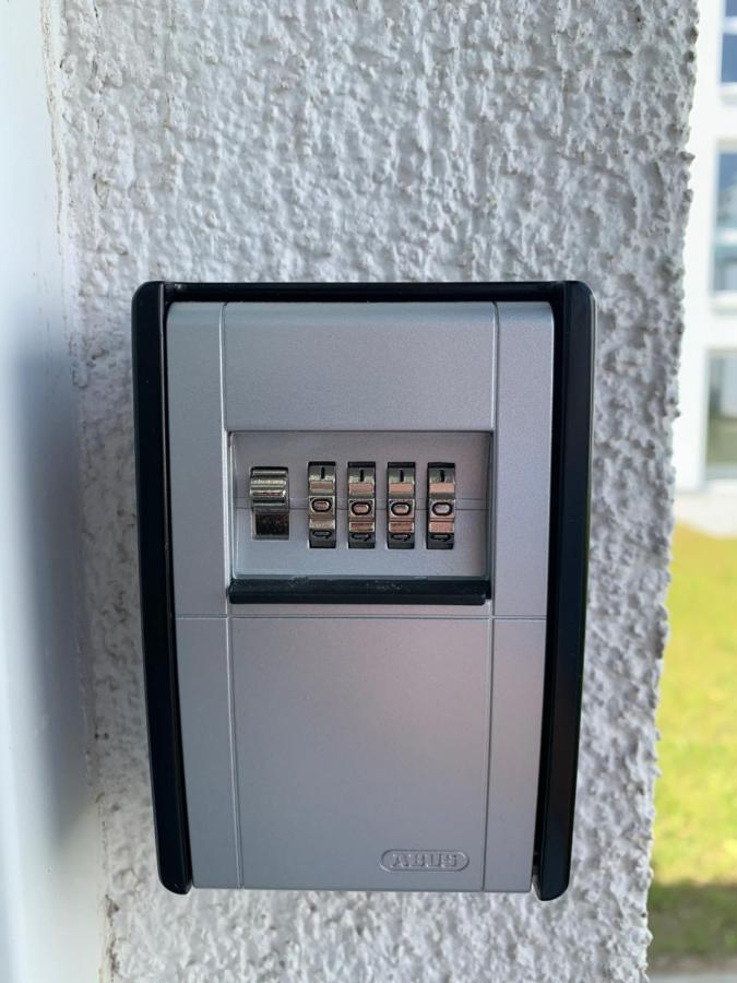 W1 - Kontaktloser 24H Check In, W-Lan, Netflix, Parkplatz, Kueche, Boxspring-Bett Бюккебург Экстерьер фото